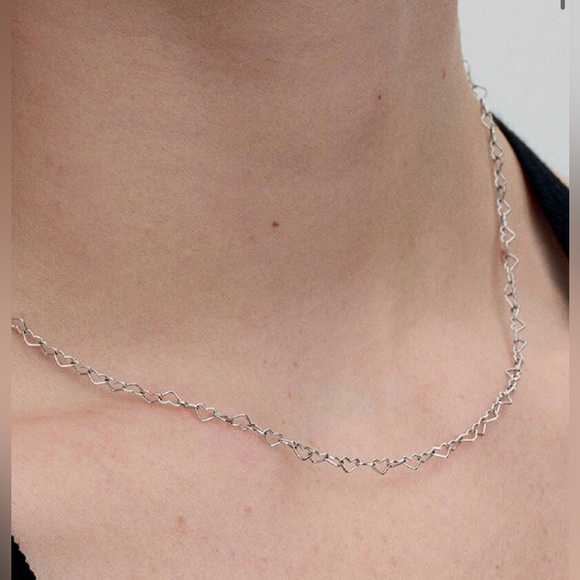 Pandora Silver Heart Link Necklace new in box - Picture 3 of 10